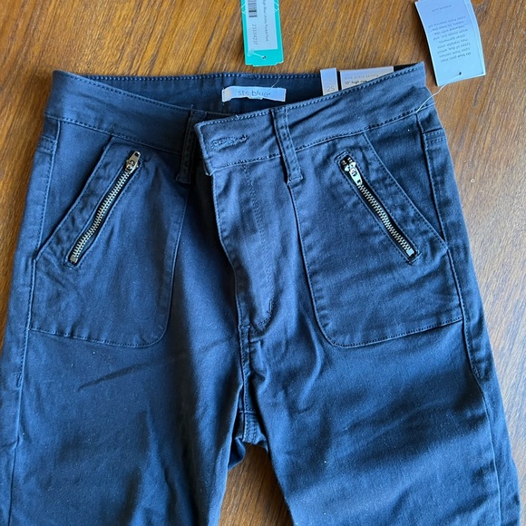 BNWT stitch fix STS Blue Ellie ankle skinny 10” rise pants in charcoal gray - Picture 6 of 6